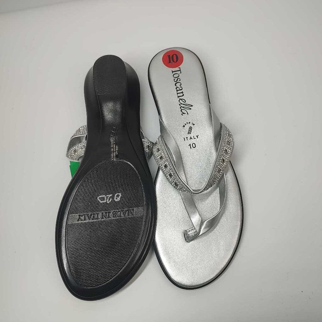 Sandals 10 Silver