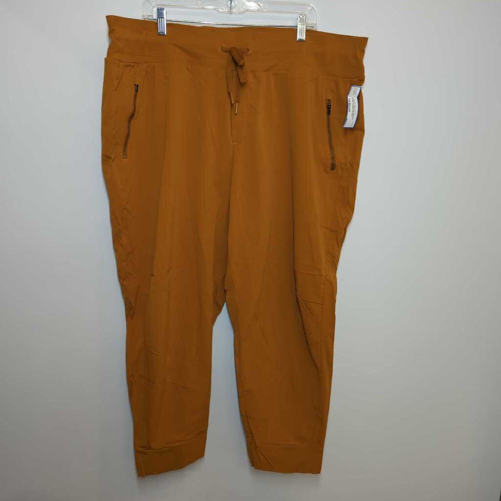 Athleta Athletic Bottoms 22/XXL Orange