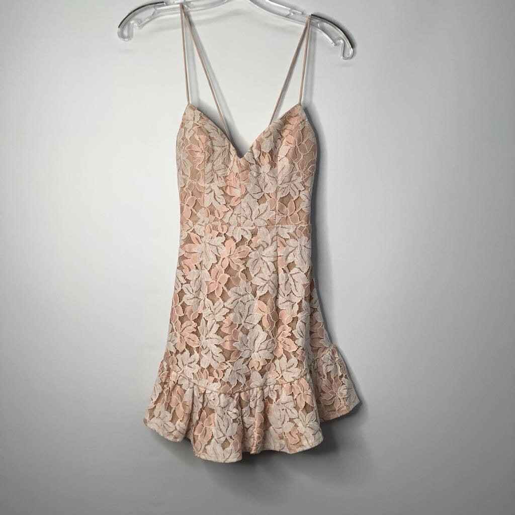 Dress XS Nude Lace