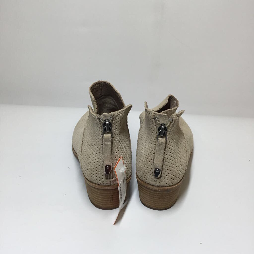 Dolce Vita Shoes 9 Tan