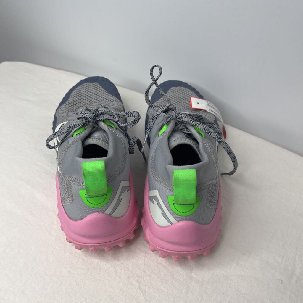 Nike Shoes 8.5 Gray/Blue/Pink