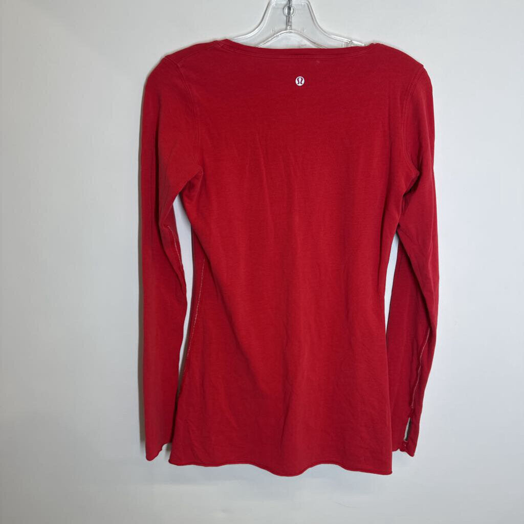 Lululemon Athletic Tops M Grey/Red