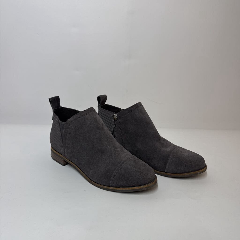 Toms Boots 7.5 Grey
