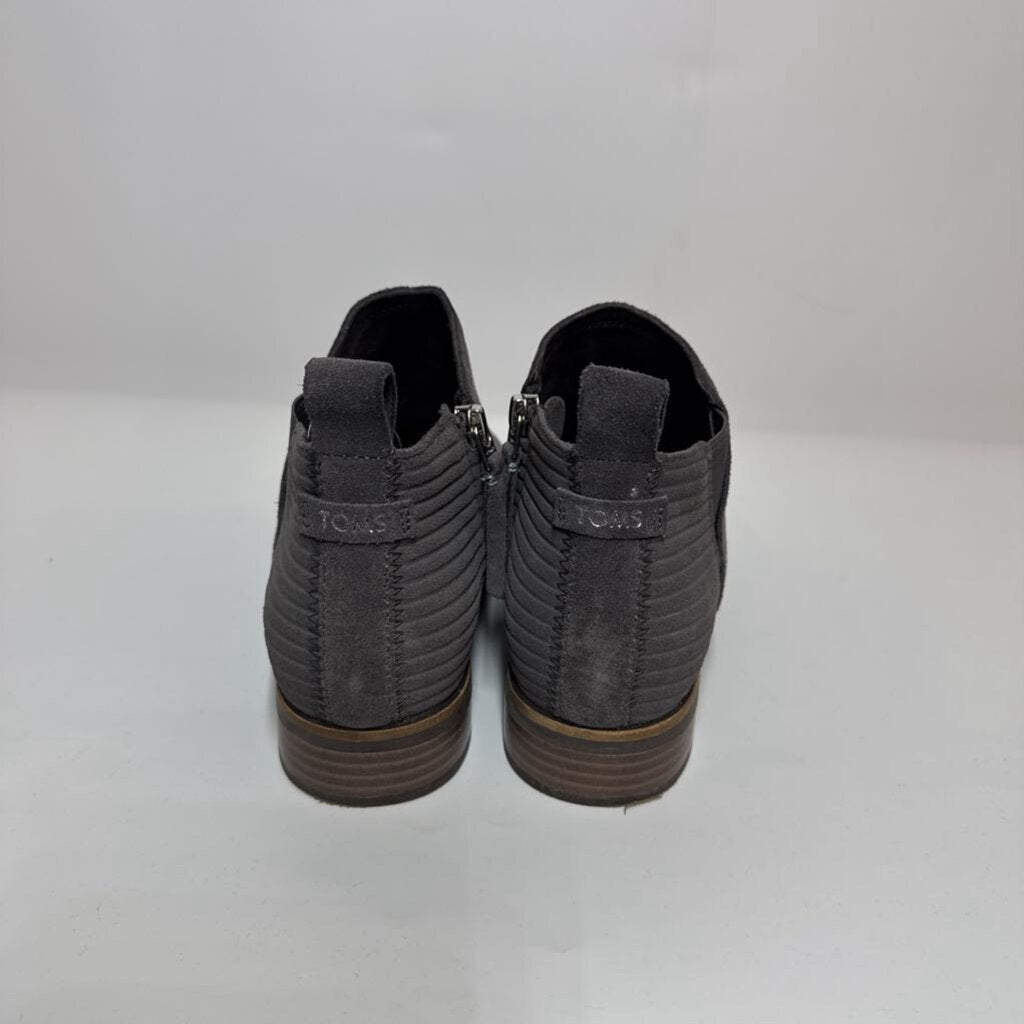 Toms Boots 7.5 Grey