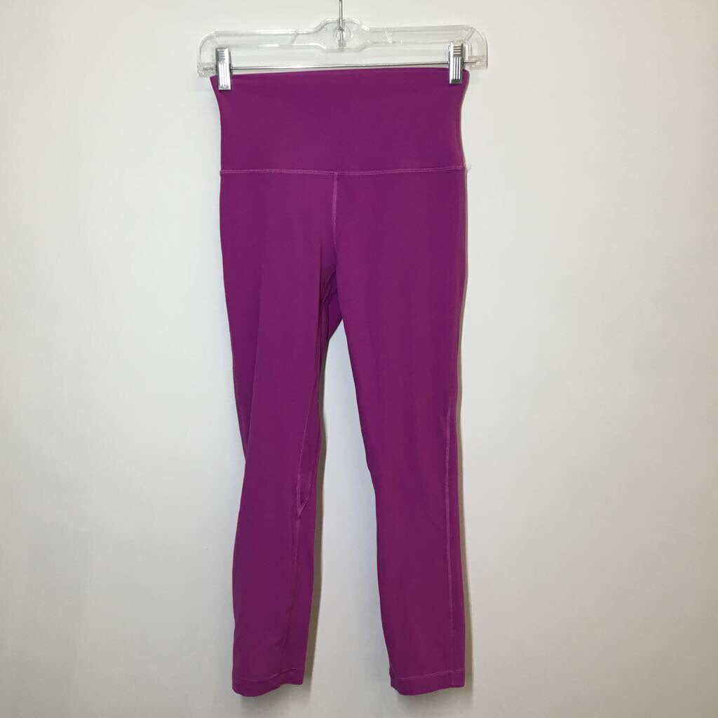 Lululemon Athletic Bottoms S/4 Purple