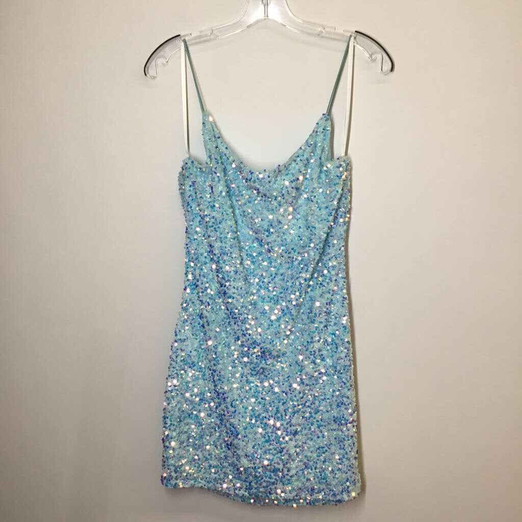 B. Darlin Homecoming Dress 15/16 Light Blue Sequins