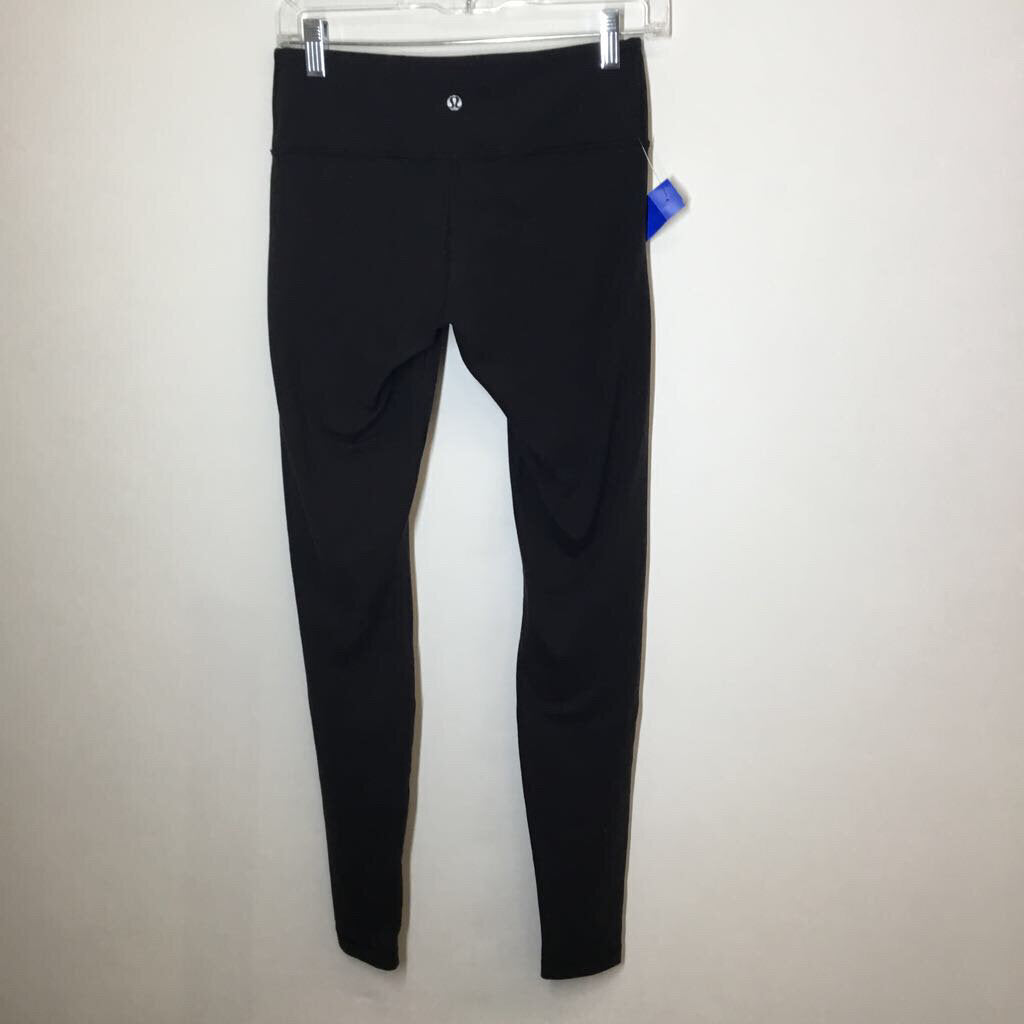 Lululemon Athletic Bottoms 6 Black