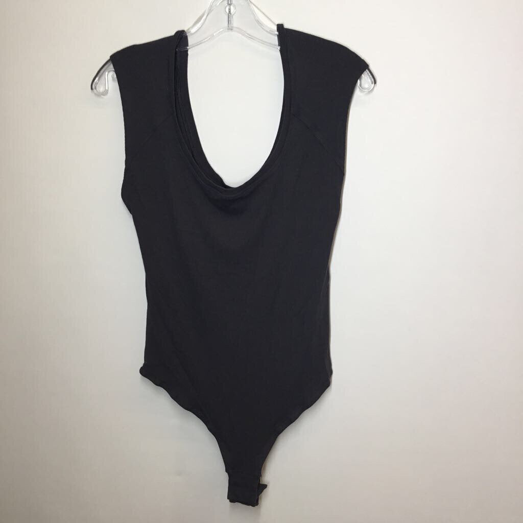 Lululemon Athletic Tops M (10) Grey