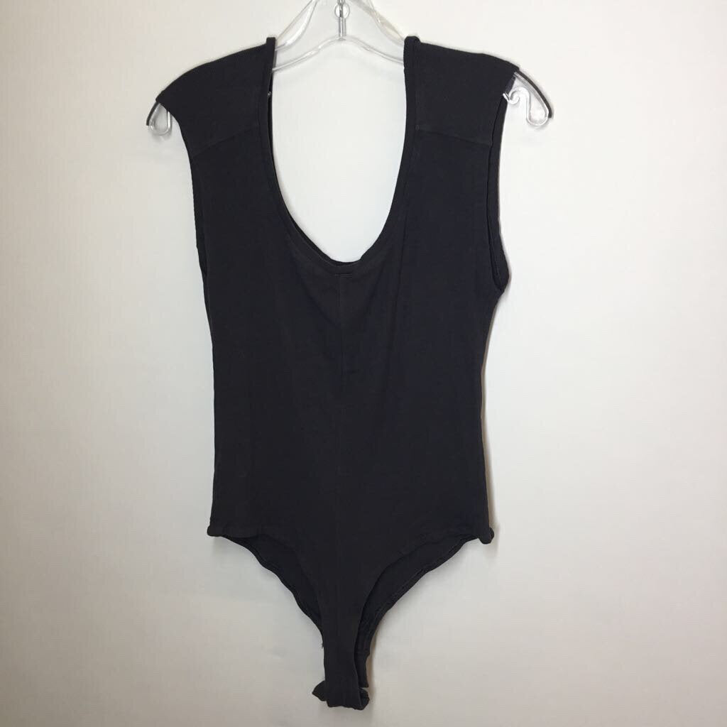 Lululemon Athletic Tops M (10) Grey