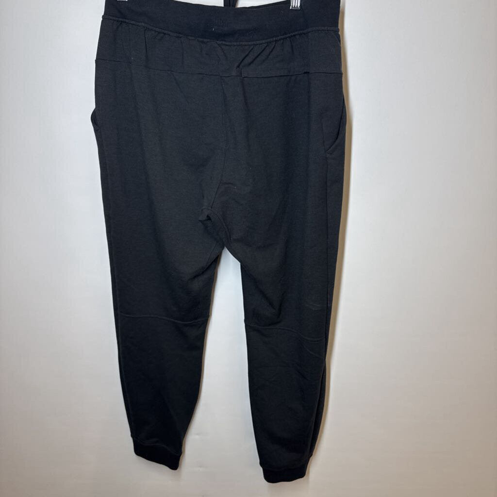 Lululemon Athletic Bottoms L Black