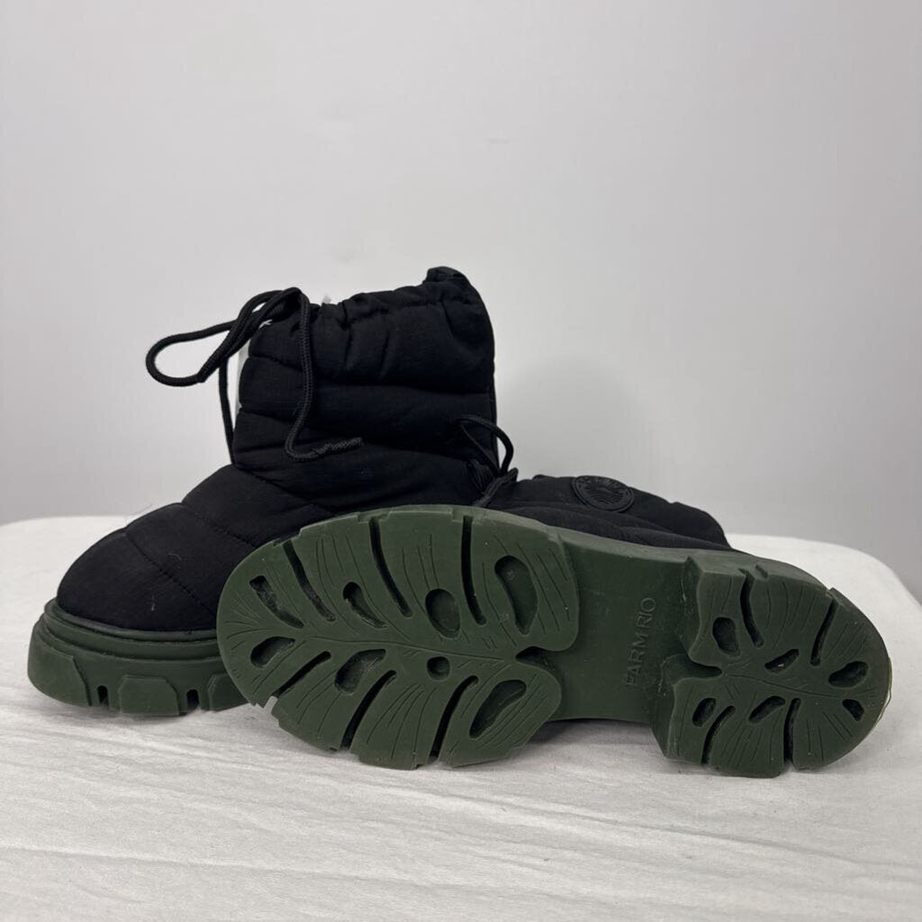 Boots 7 Black/Green
