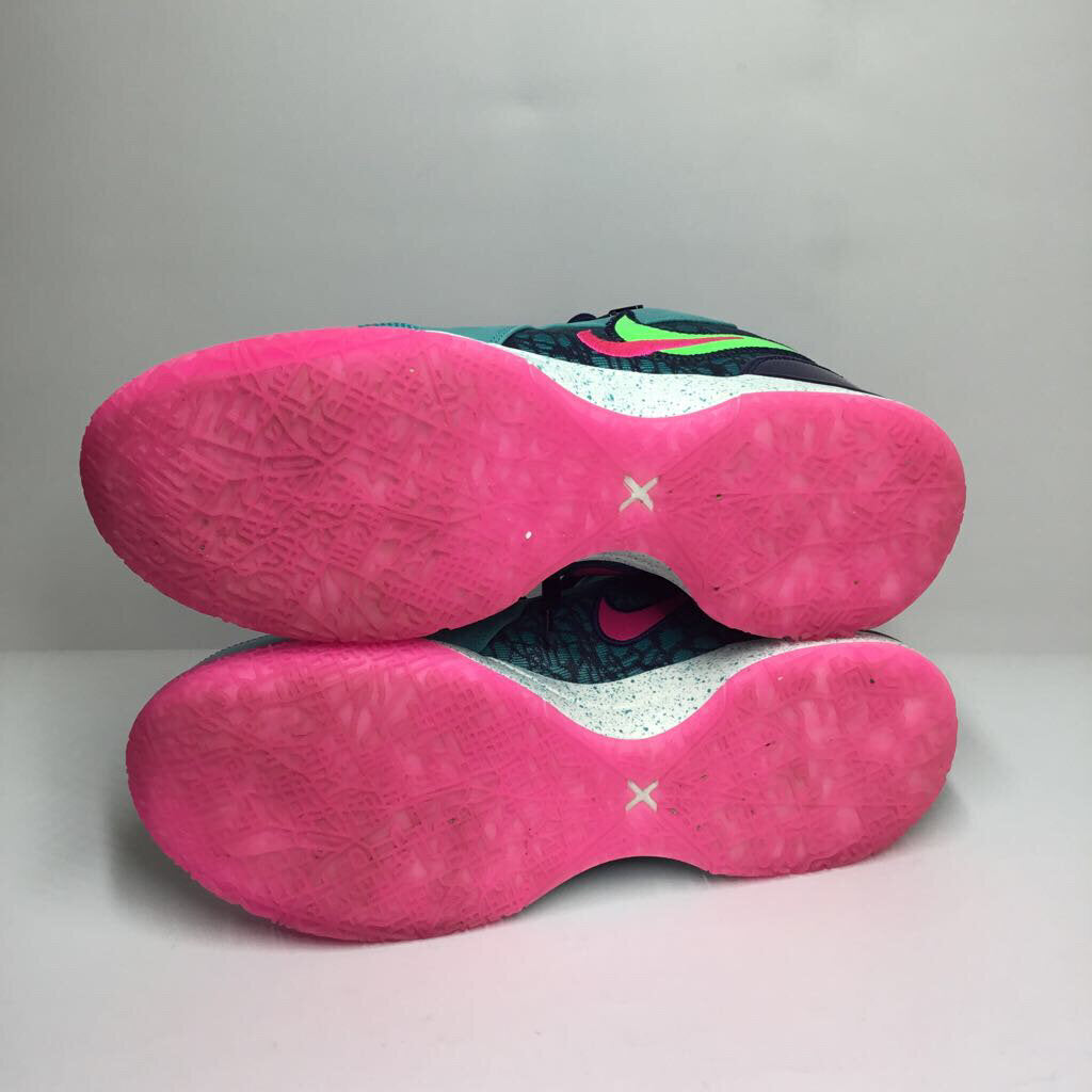 Nike Shoes Men's 13 Teal