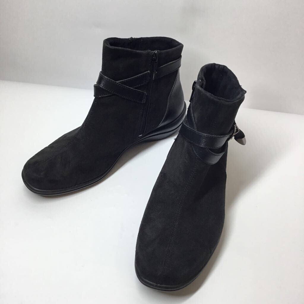 Boots 8 Black