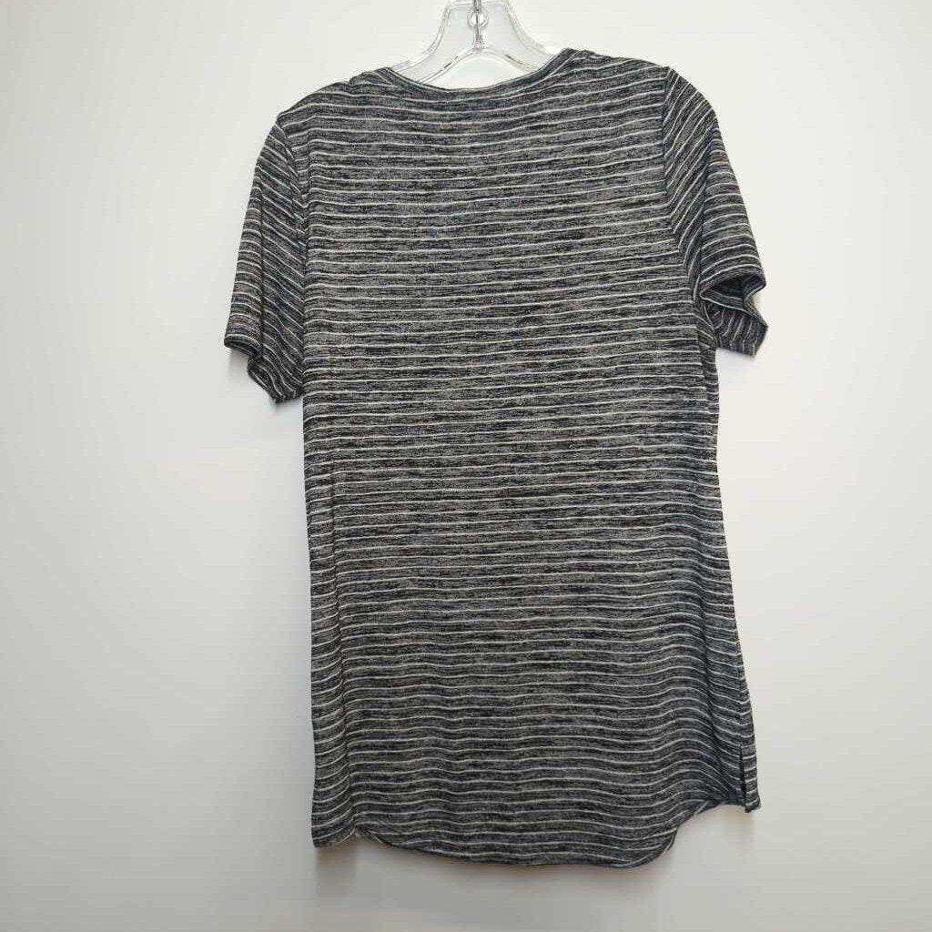 Athleta Shirt M Tall BW