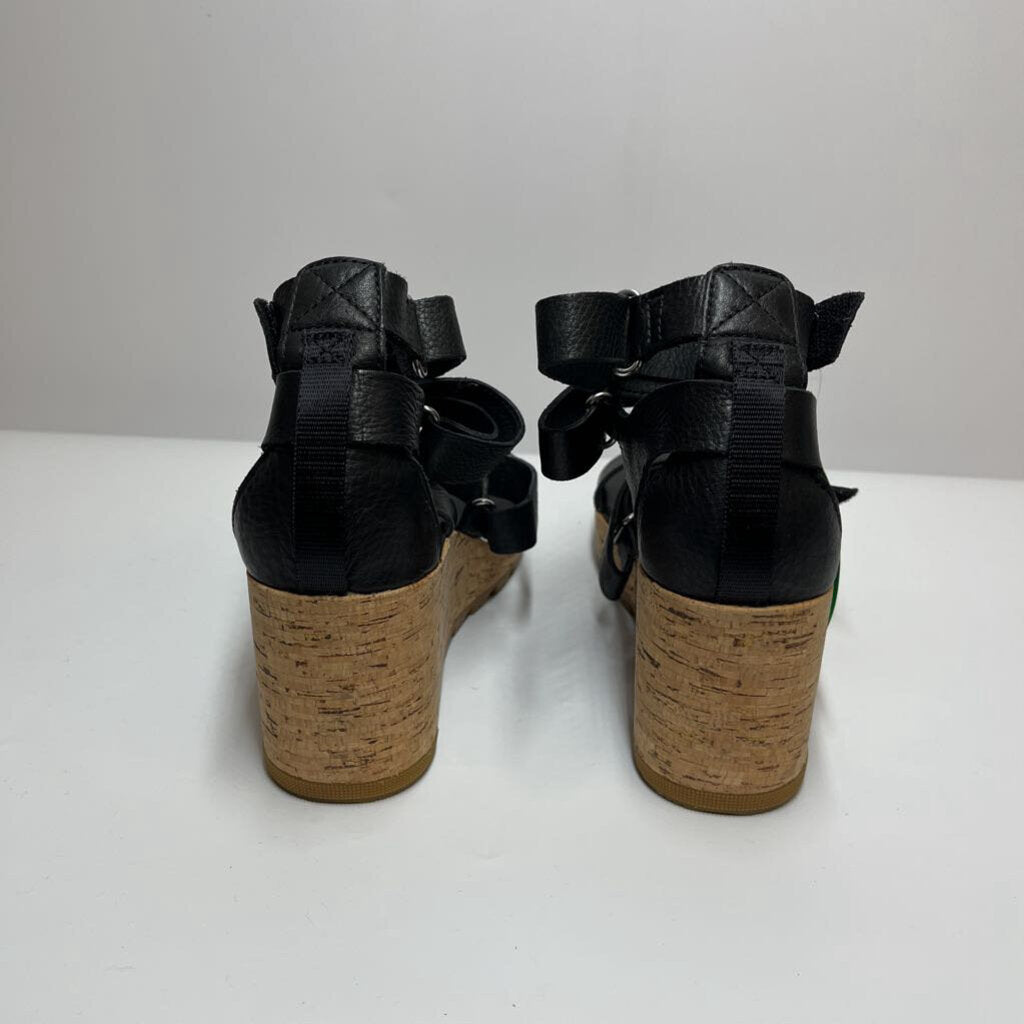 Sorel Sandals 8.5 Black