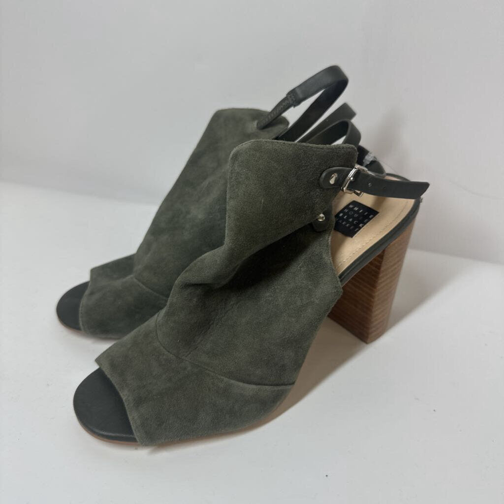 White House Black Market Shoes 8 Green