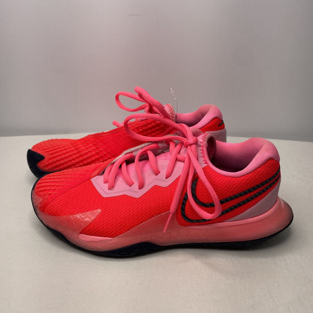 Nike Shoes 7.5 Pink