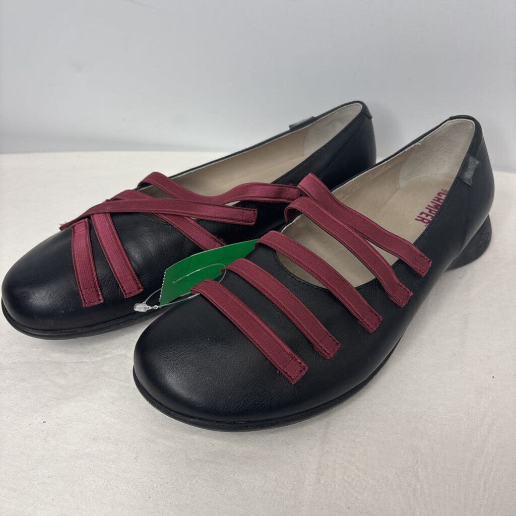 Shoes 8/8.5 Black/Maroon