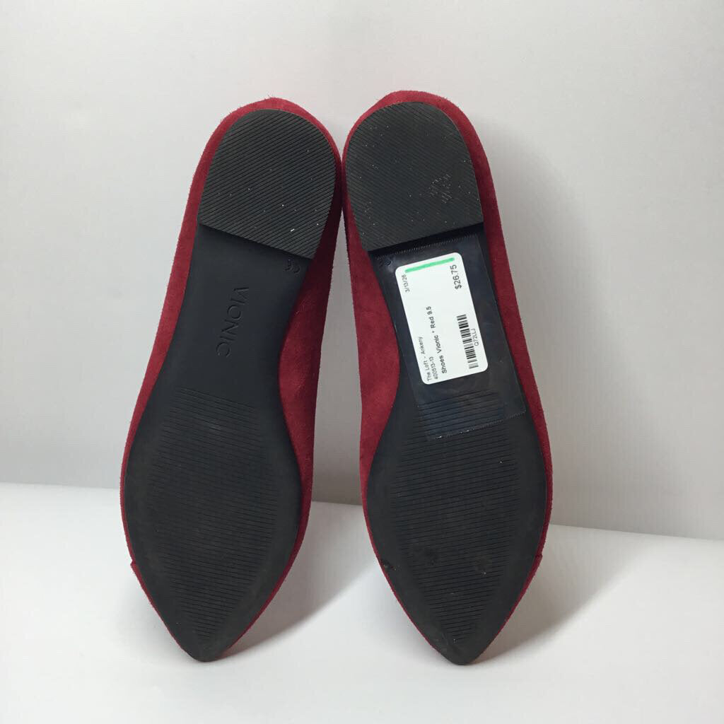 Vionic Shoes 9.5 Red