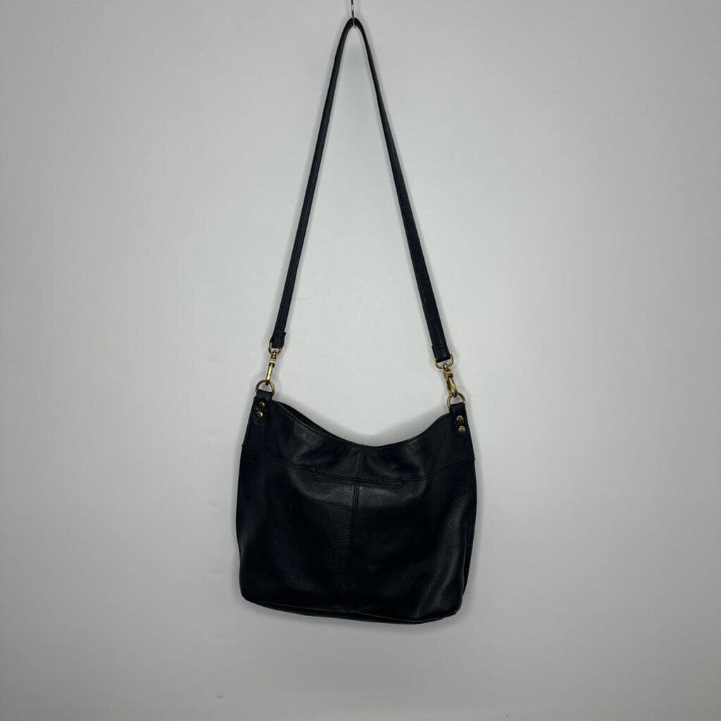 HOBO Purses Pier Convertible Shoulder 12.5"x10"x4" Black pebbled leather