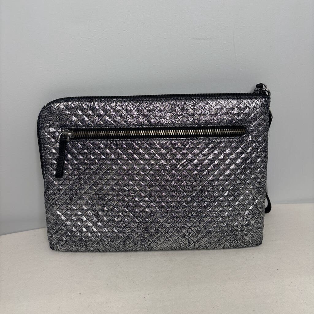Vera Bradley Purses Clutch w/Wristlet Silver/Black