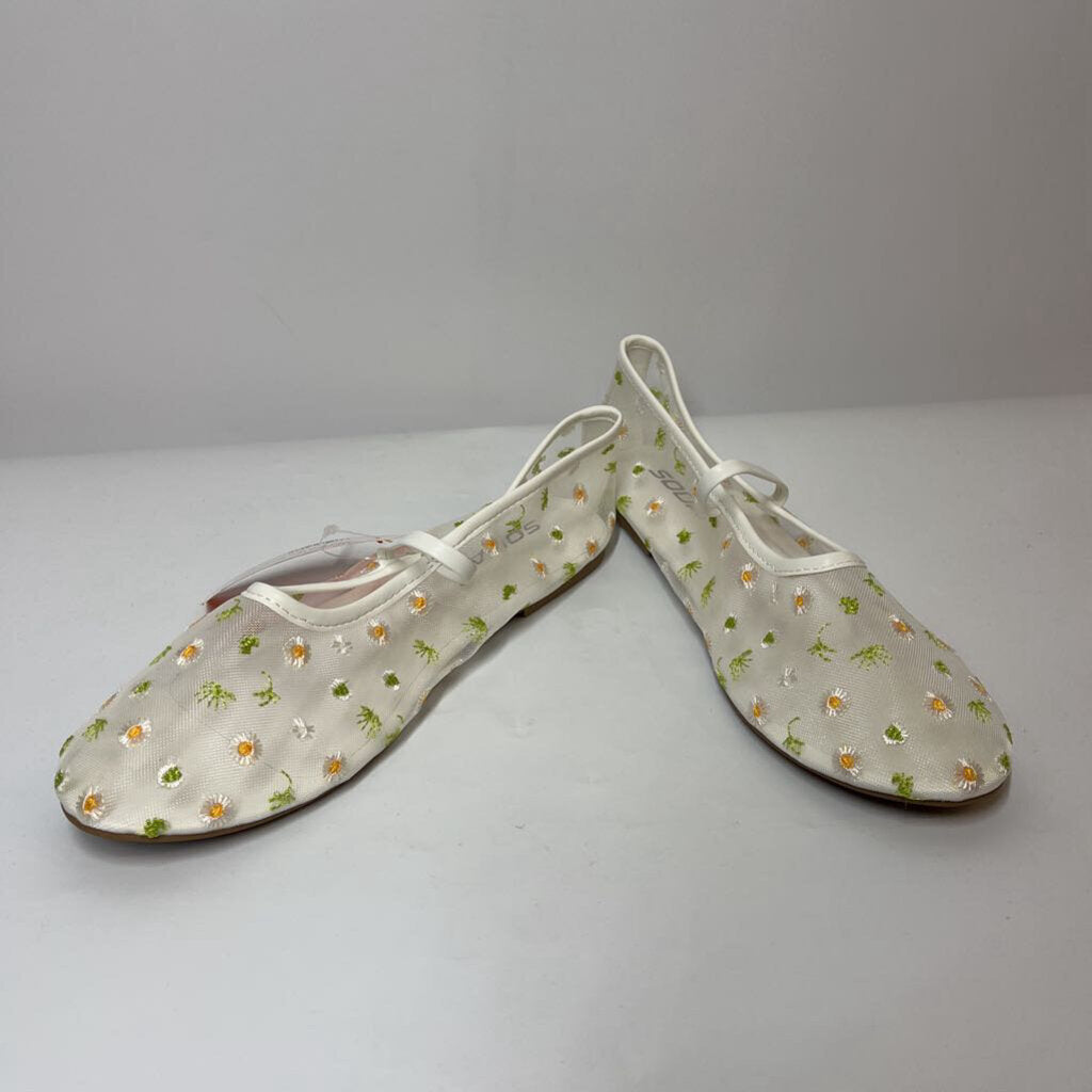 Soda Shoes 8.5 White/Floral