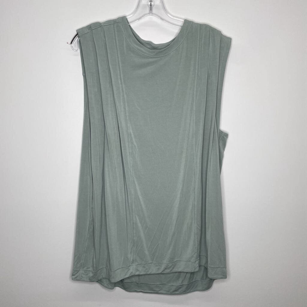 Lululemon Athletic Tops L(14) Light Blue