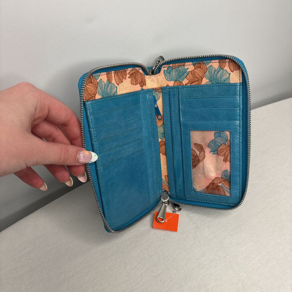 HOBO Wallet Double Zip Around Blue