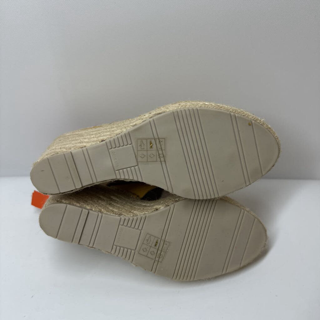 Dolce Vita Shoes 8.5 Yellow/Woven