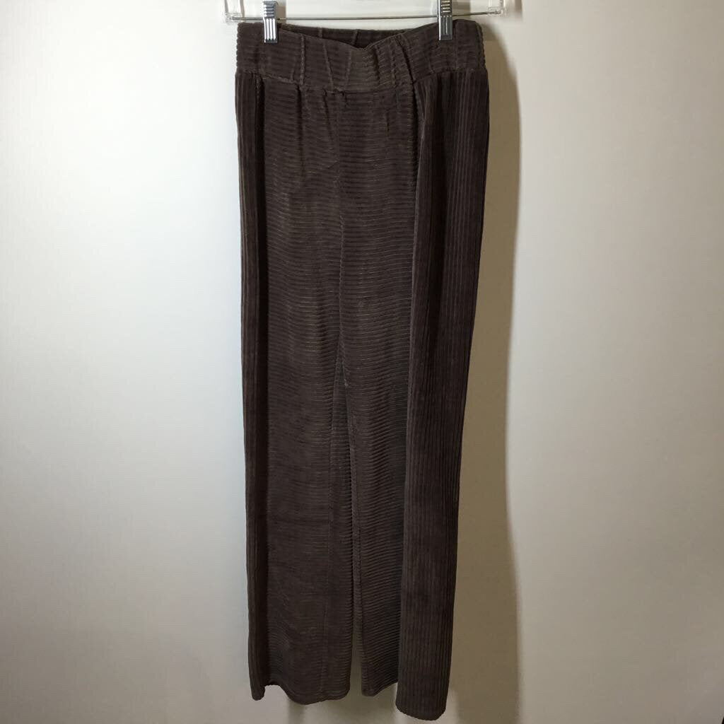 nuuds Outfit XS Brown