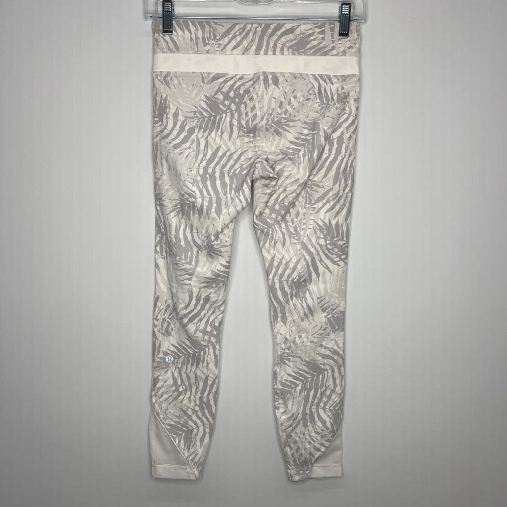 Lululemon Athletic Bottoms S/M White/Gray