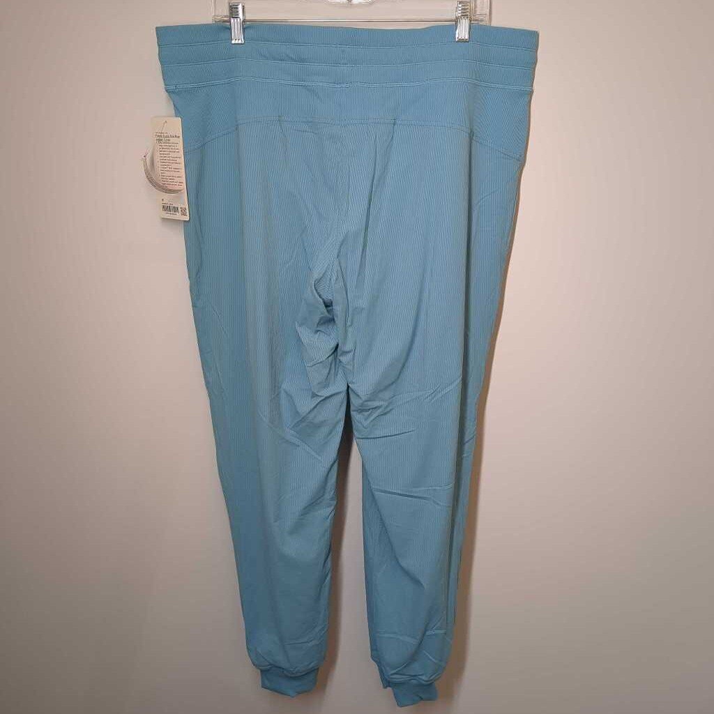 Lululemon Athletic Bottoms 16(XL) Light Blue