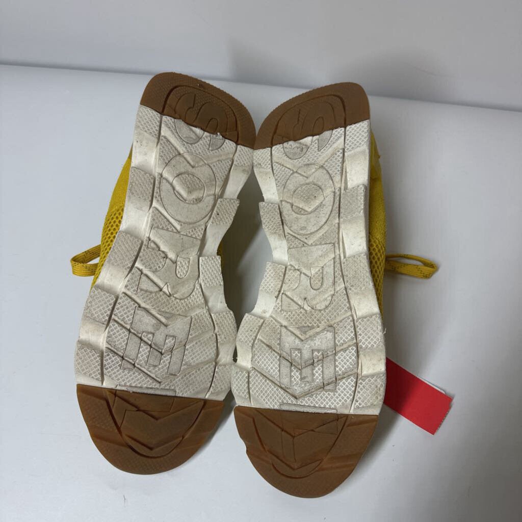 Sorel Shoes 9.5 Yellow