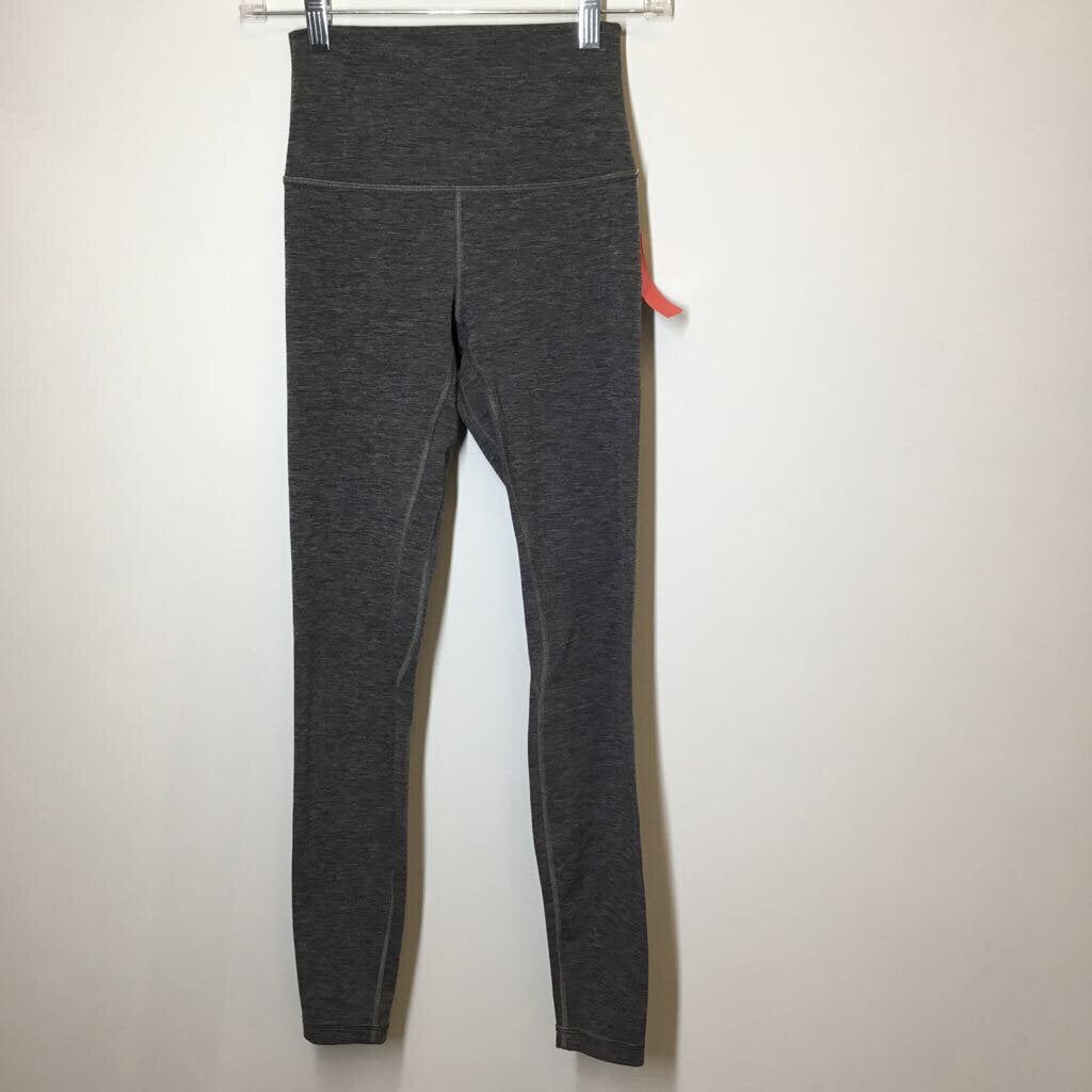Lululemon Athletic Bottoms 4/S Gray