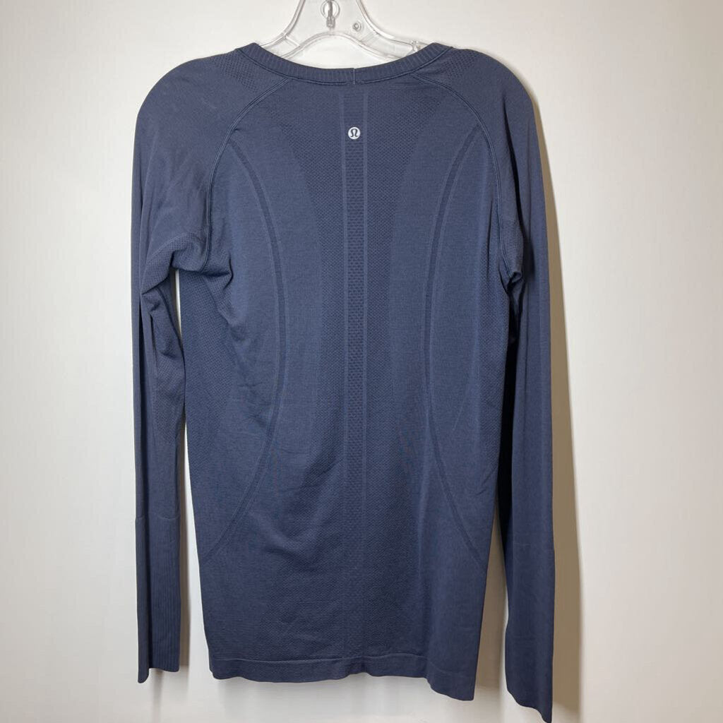 Lululemon Athletic Tops 10/M Blue