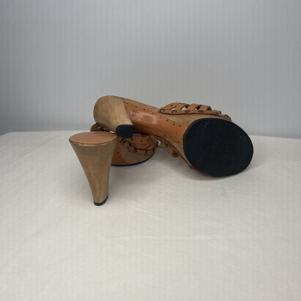 Frye Shoes 7 Tan