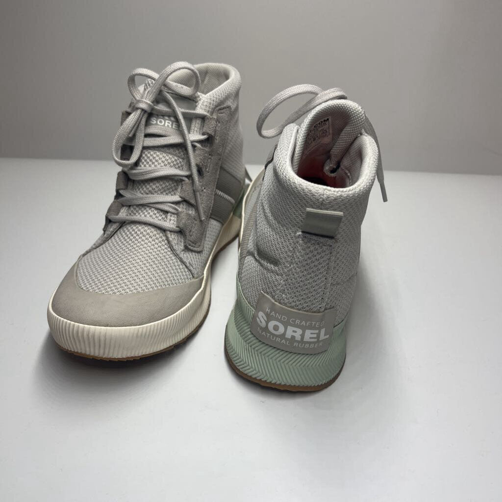 Sorel Shoes 7.5 Gray/Mint