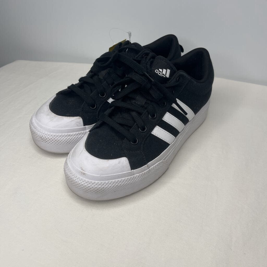 Adidas Shoes 7.5 BW