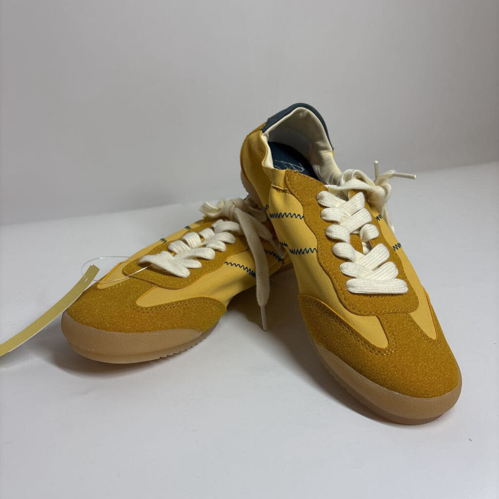 Blowfish Shoes 8.5 Yellow