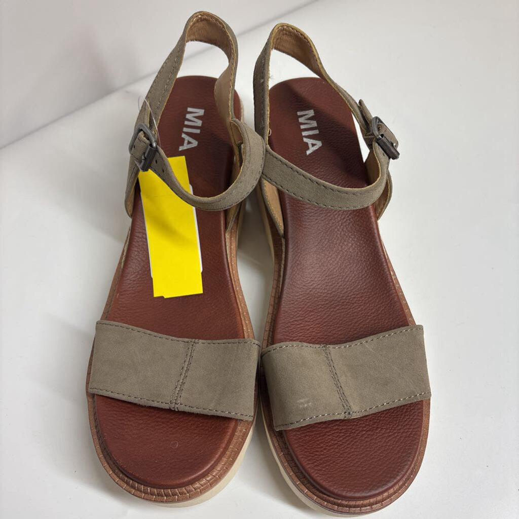 Mia Sandals 8.5 Taupe/Brown