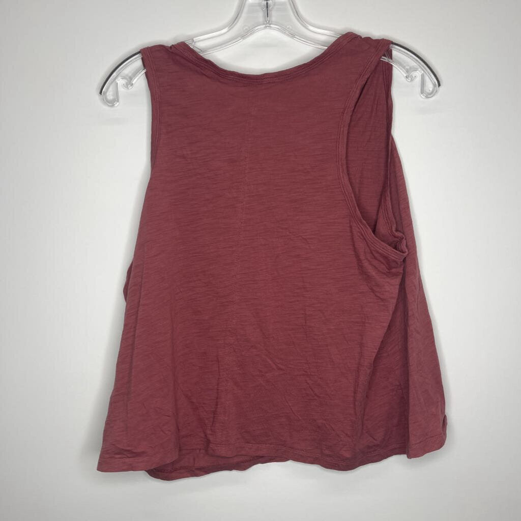 Athleta Athletic Tops XL Berry