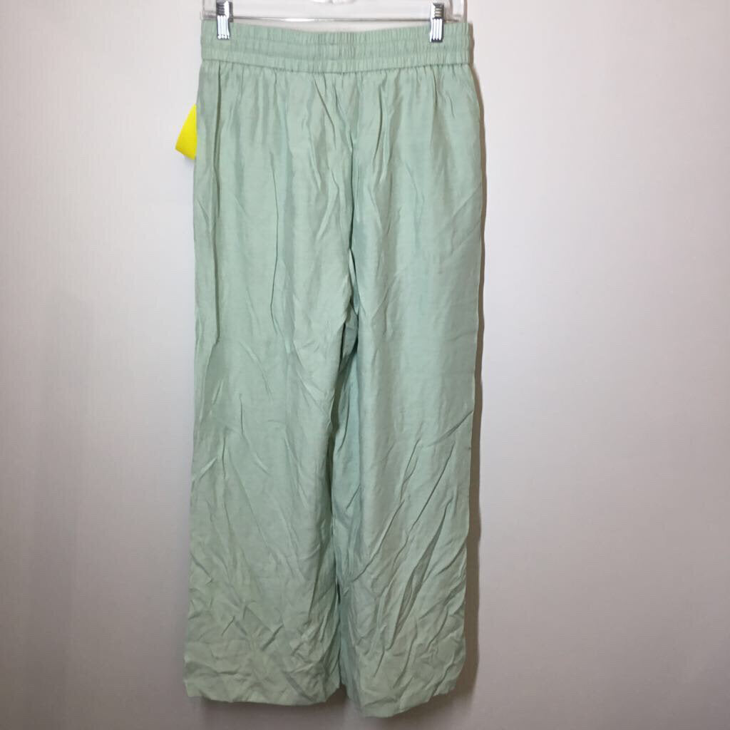 Halara Athletic Bottoms M Green