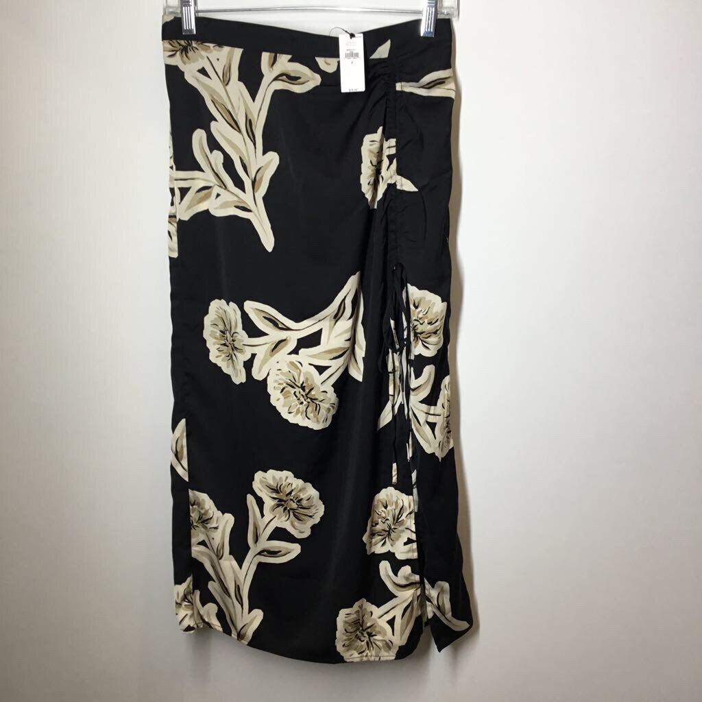 Banana Republic Skirt 2/XS Black/Floral