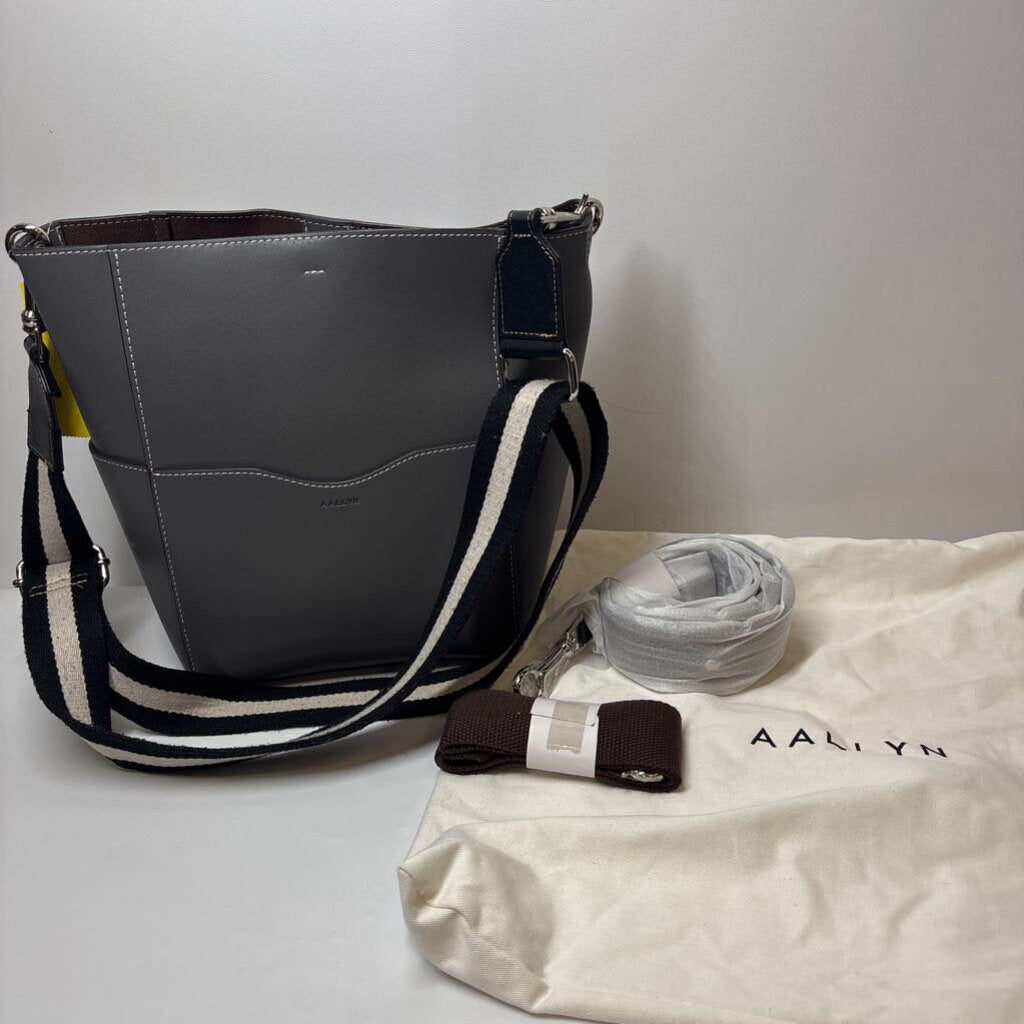 Purses Jordan Bucket Bag Gray