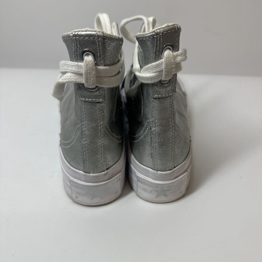 Converse Shoes 5.5 Silver/White