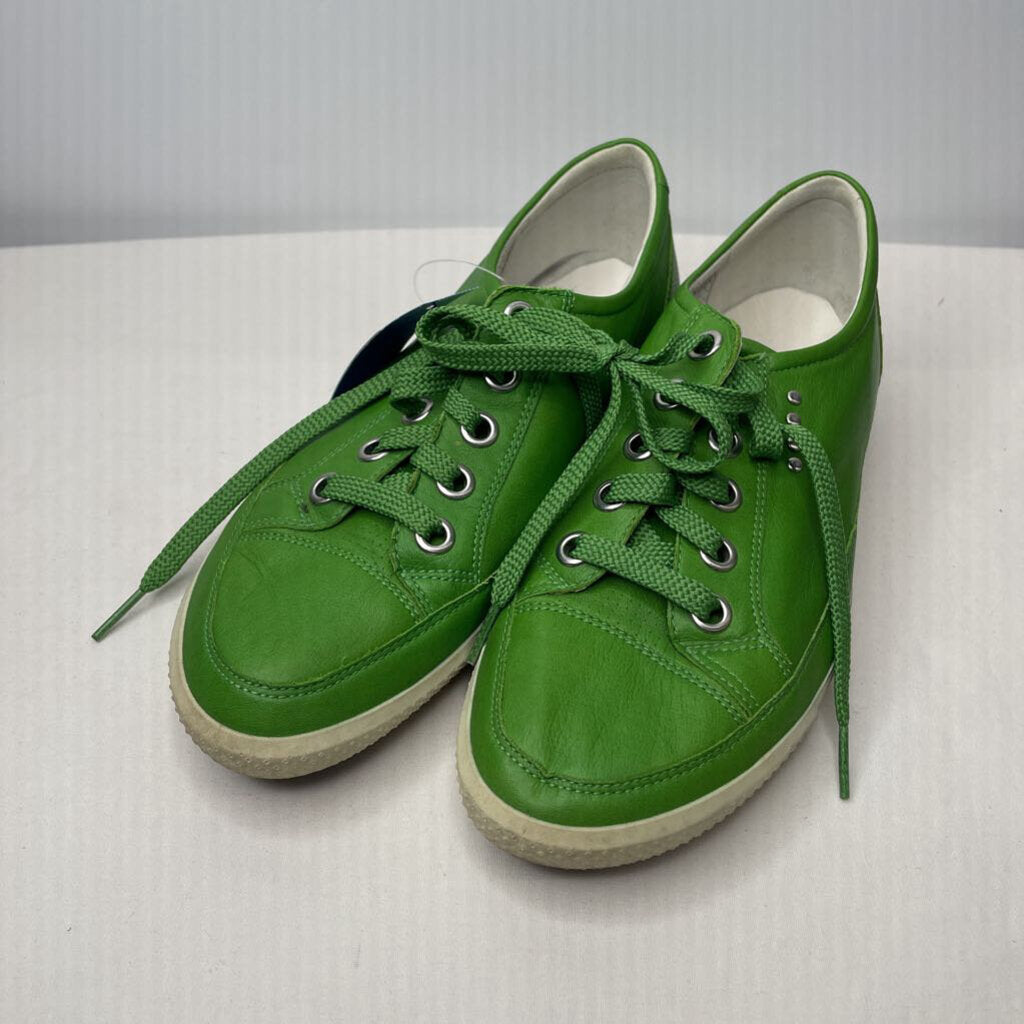 Ecco Shoes 8.5 Green