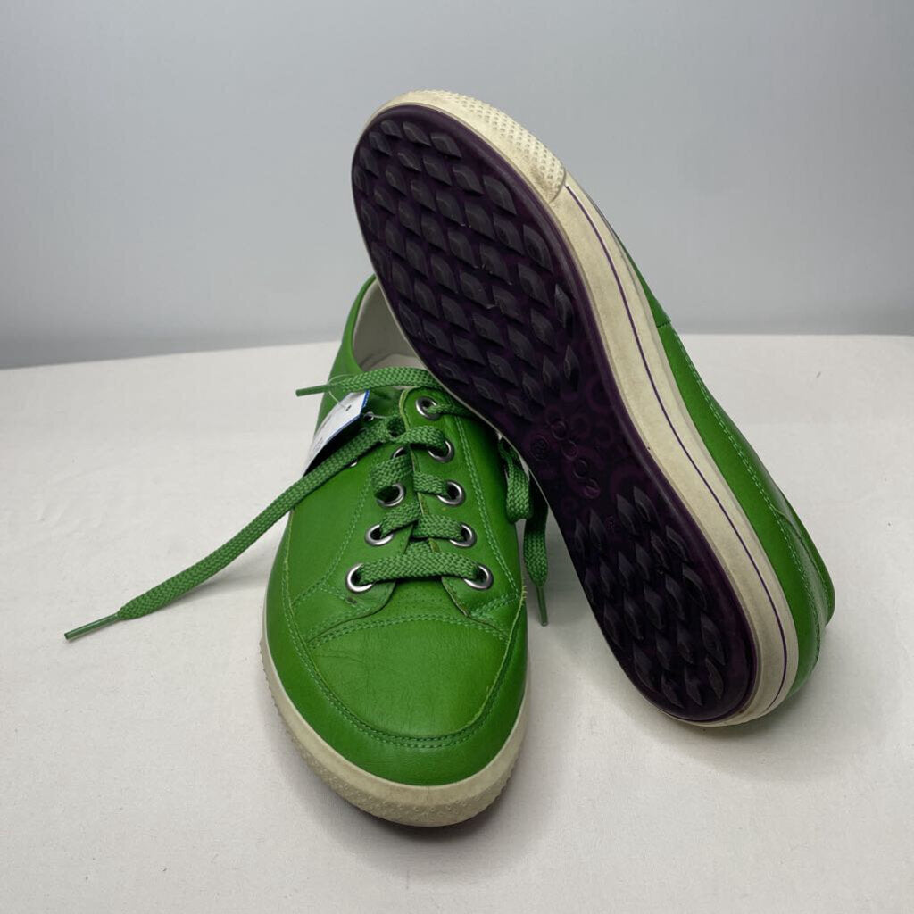 Ecco Shoes 8.5 Green