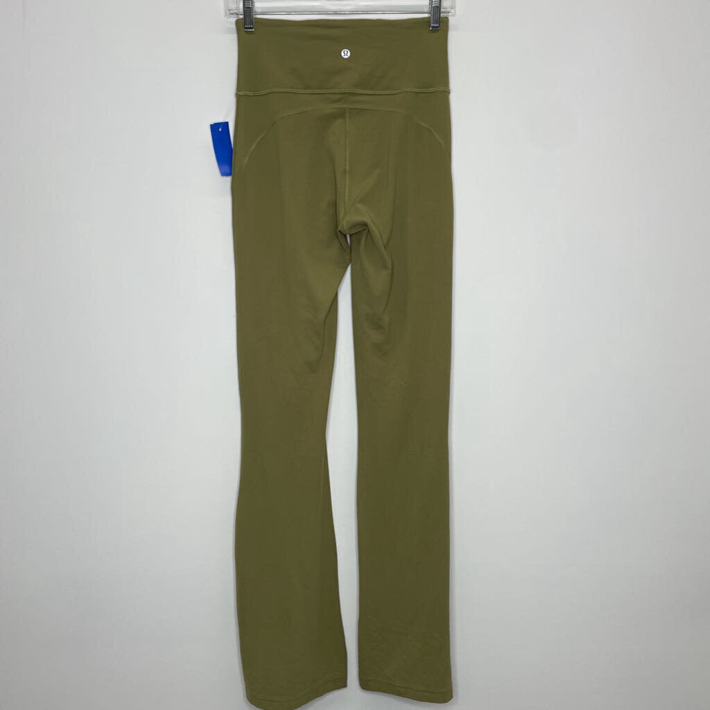 Lululemon Athletic Bottoms 6 Green