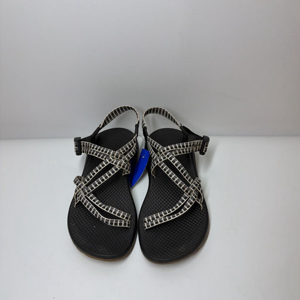 Chaco Sandals 8 Black/Gray
