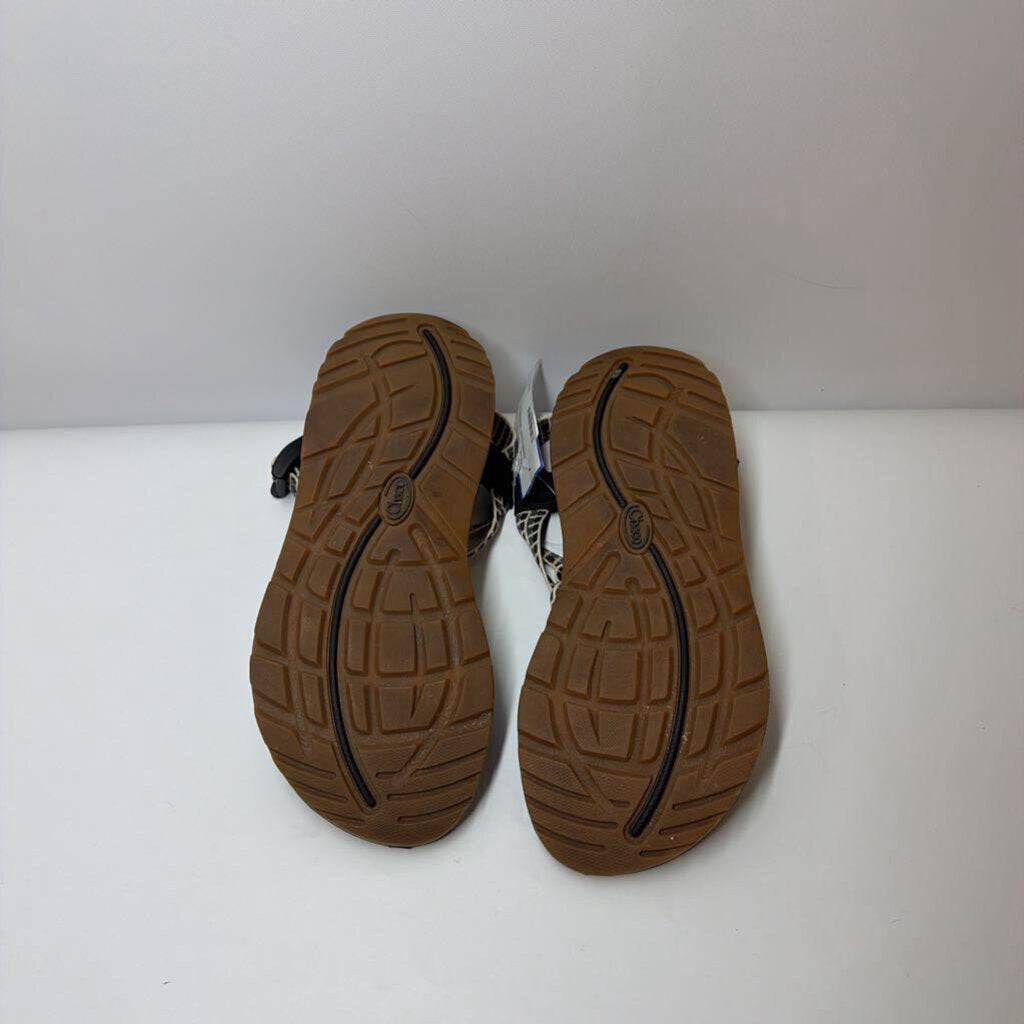 Chaco Sandals 8 Black/Gray